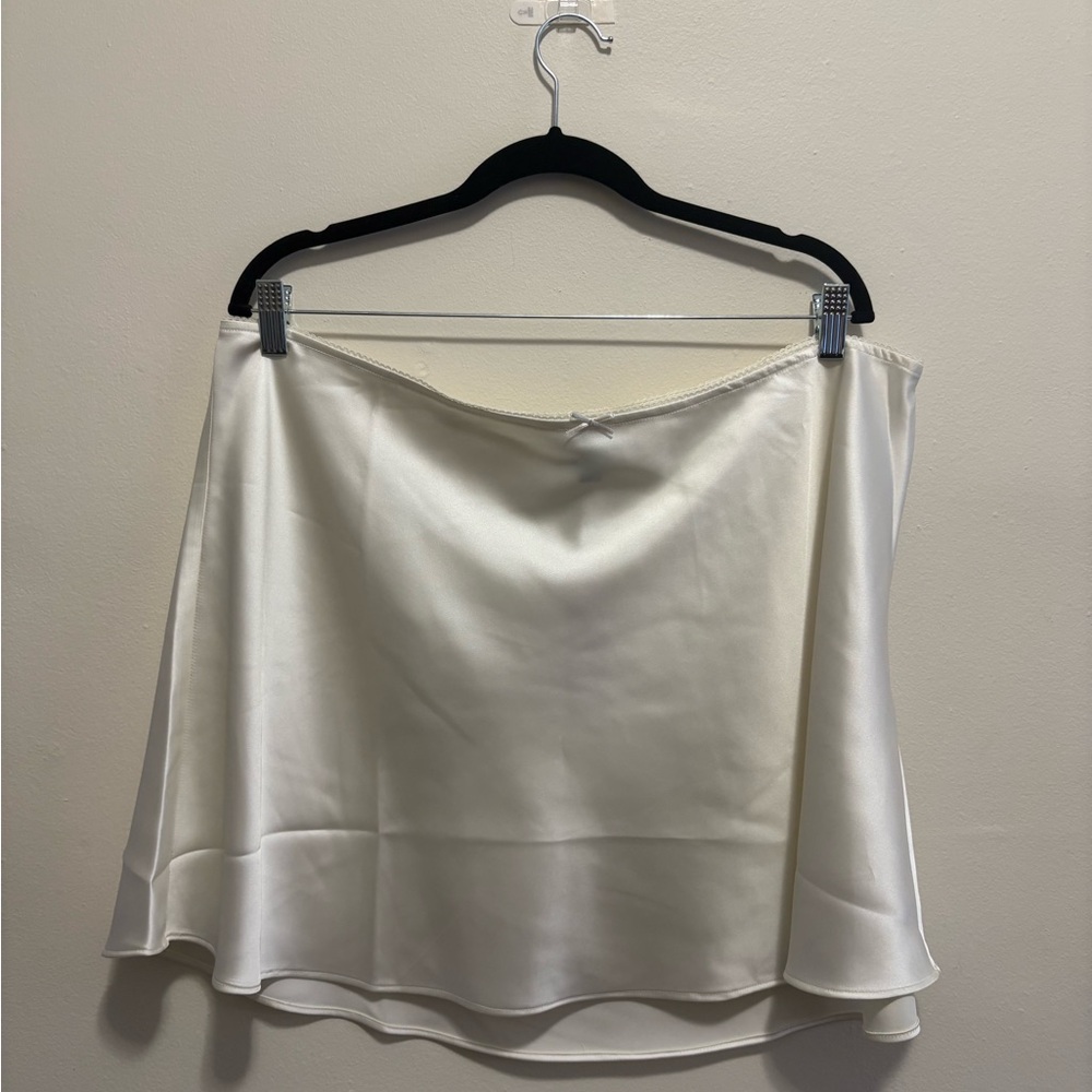 Wild Fable White Satin Mini Skirt